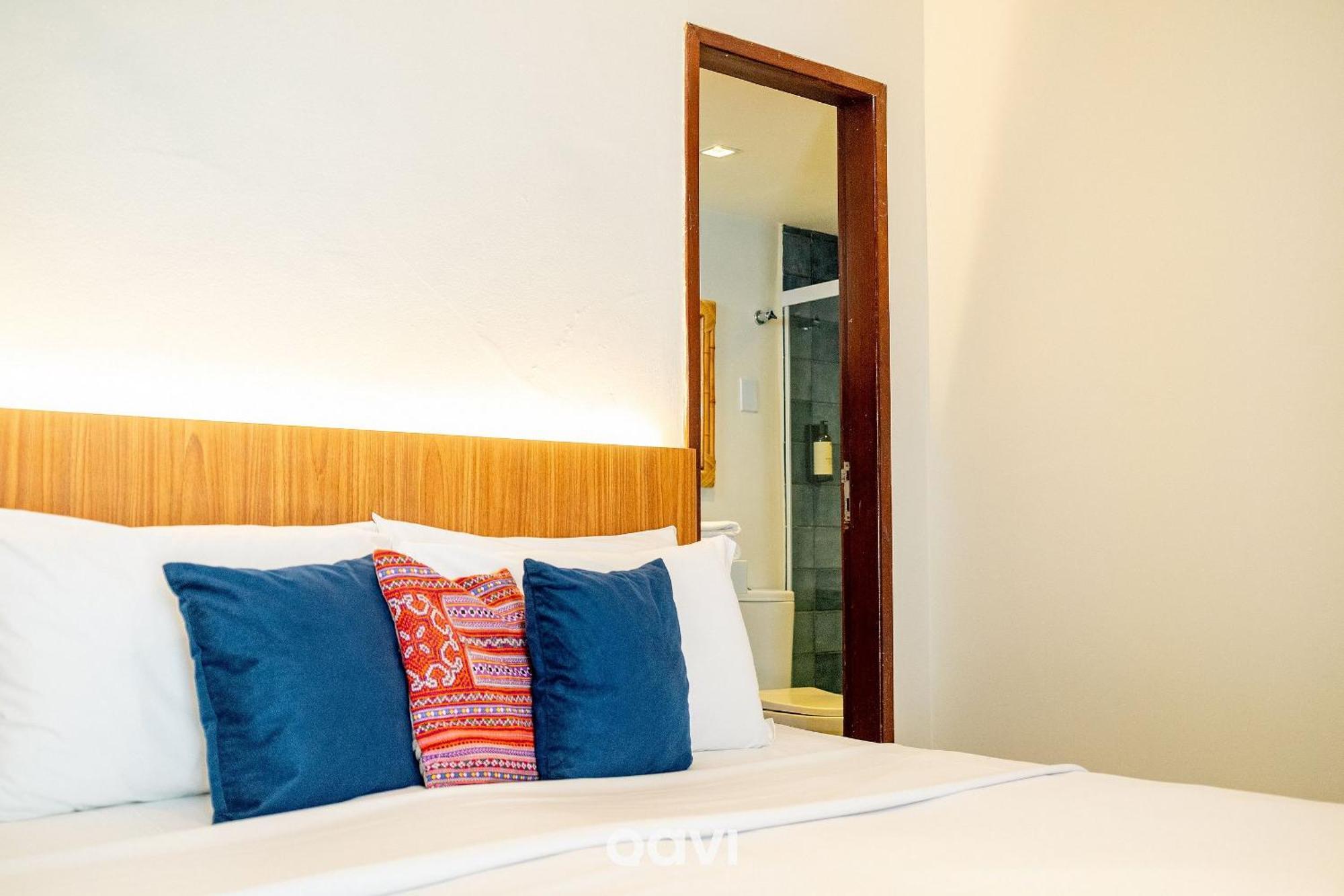 Vip Hotel 3*